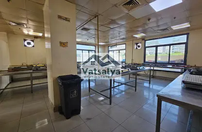 Labor Camp - Studio - 1 Bathroom for rent in JIL Building - Dubai Production City (IMPZ) - Dubai