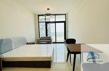 Apartment - Studio - 1 Bathroom for rent in The Gate - Masdar City - Abu Dhabi