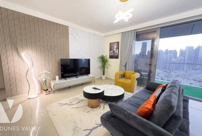 100386104 - Property Image 2