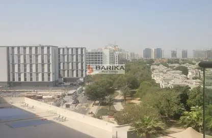 النزل و الشقق الفندقية - 1 حمام للبيع في العزيزي روي المتوسطي - الفرجان - دبي