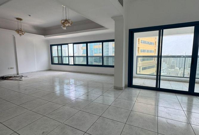 84482082 - Property Main Image