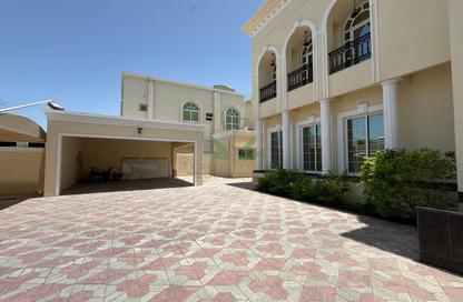 Villa - 6 Bedrooms - 7 Bathrooms for rent in Umm Suqeim 2 Villas - Umm Suqeim 2 - Umm Suqeim - Dubai