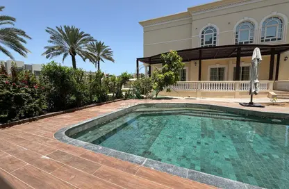 Villa - 6 Bedrooms - 7 Bathrooms for rent in Umm Suqeim 2 Villas - Umm Suqeim 2 - Umm Suqeim - Dubai
