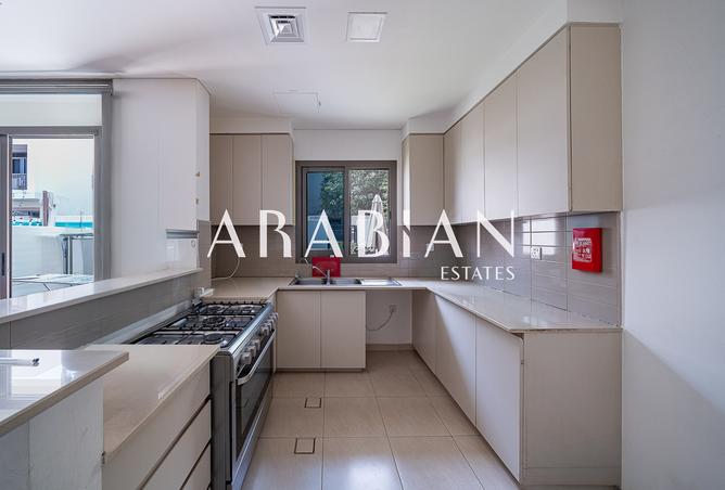 141433157 - Property Image 3