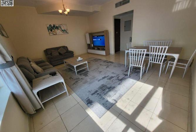 92253110 - Property Image 2