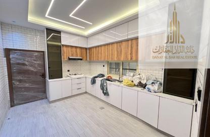 Villa - 5 Bedrooms - 5 Bathrooms for sale in Al Mowaihat 2 - Al Mowaihat - Ajman Villa - 5 Bedrooms - 5 Bathrooms for sale in Al Mowaihat 2 - Al Mowaihat - Ajman