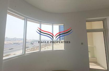 Apartment - 2 Bedrooms - 3 Bathrooms for rent in Hassani 23 - Nadd Al Hammar - Dubai