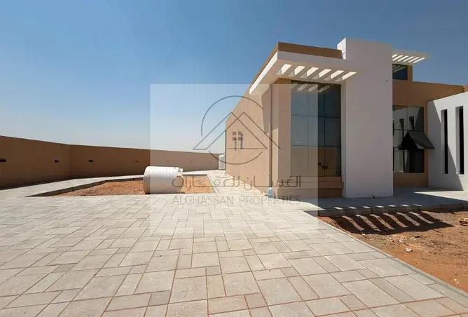 104122431 - Property Image 3