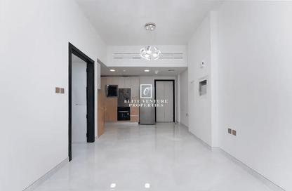 Apartment - 1 - 1 for rent in Skyz by Danube - Arjan - Dubai