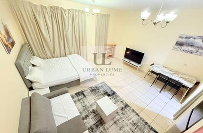 Apartment - Studio - 1 Bathroom for rent in Building C15 - China Cluster - International City - Dubai