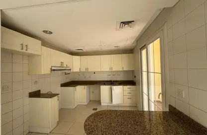 Villa - 3 Bedrooms - 3 Bathrooms for rent in Springs 8 - The Springs - Dubai