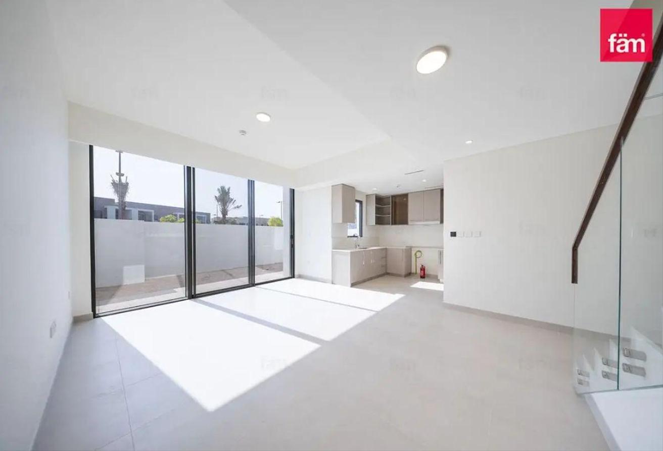 Brand New Corner 4br | Prime Location photo 5