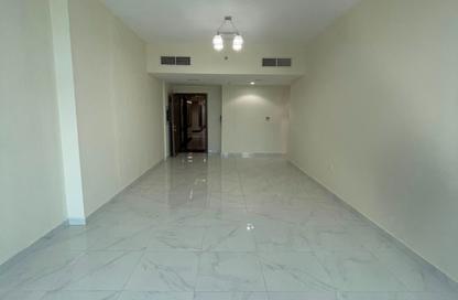 Apartment - 2 Bedrooms - 3 Bathrooms for rent in Hoor 18 - Al Jaddaf - Dubai
