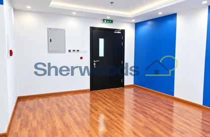 Office Space - Studio - 3 for rent in IT Plaza - Dubai Silicon Oasis - Dubai
