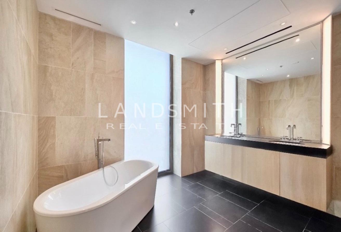 1BR | Bulgari High Floor | Sea & Skyline View photo 6