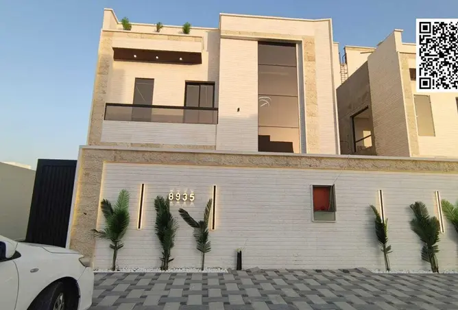 94026038 - Property Image 2