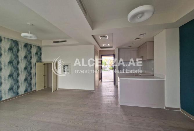 74233844 - Property Image 3