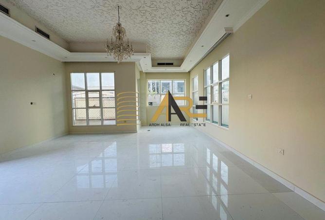 92253729 - Property Main Image