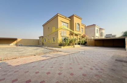 Villa - 5 - 7+ for rent in Al Suyoh 1 - Al Suyoh - Sharjah