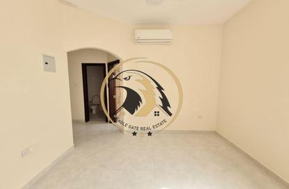 Apartment - 1 - 2 for rent in Fire Station Road - Muwaileh - Sharjah