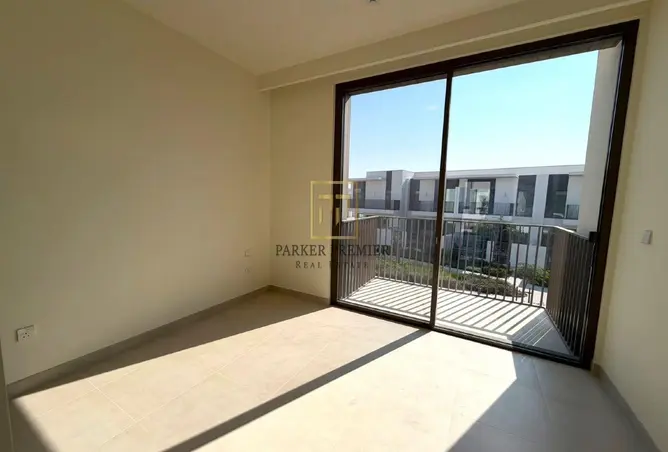 105980703 - Property Image 2