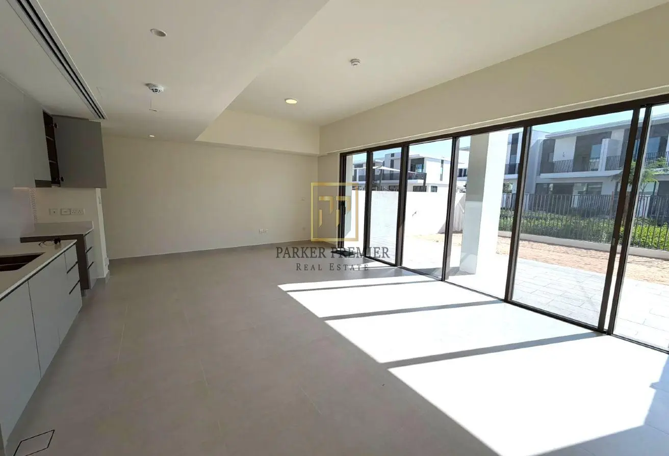 105980703 - Property Main Image