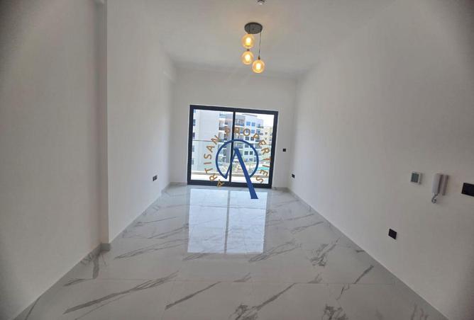 141906031 - Property Image 2
