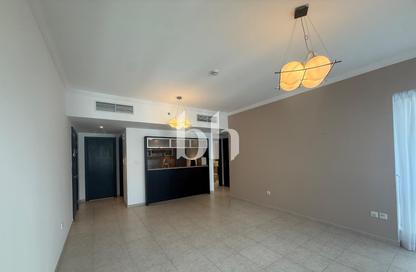 Apartment - 1 Bedroom - 1 Bathroom for rent in Al Majara 2 - Al Majara Towers - Dubai Marina - Dubai