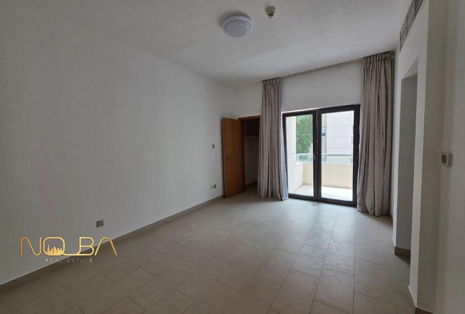 128364541 - Property Image 3