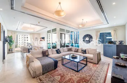 Apartment - 2 Bedrooms - 2 Bathrooms for sale in La Residencia Del Mar - Dubai Marina - Dubai