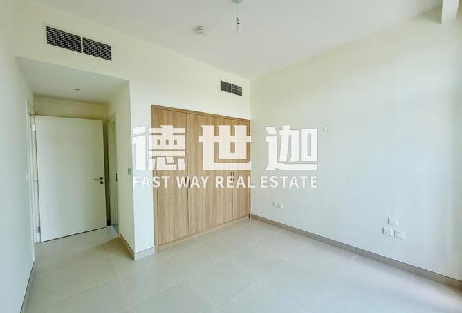 63642533 - صورة العقار 2