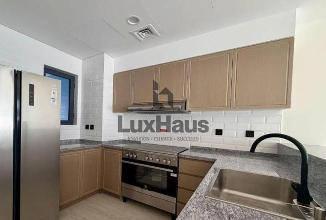 92709201 - Property Image 3