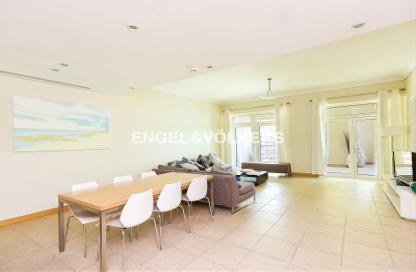 Apartment - 2 - 4 for rent in Al Das - Shoreline Apartments - Palm Jumeirah - Dubai