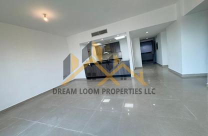 Apartment - 2 - 2 for sale in Tower 18 - Al Reef Downtown - Al Reef - Abu Dhabi