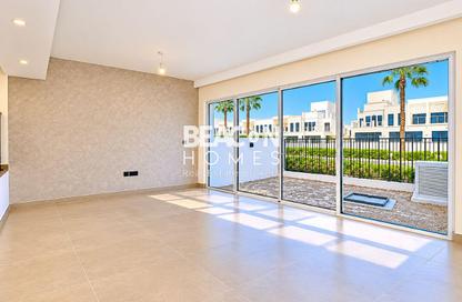 Townhouse - 4 - 3 for rent in Nice - Damac Lagoons - Dubai