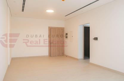 Apartment - 2 Bedrooms - 3 Bathrooms for rent in M2M Building - Meydan Avenue - Meydan - Dubai