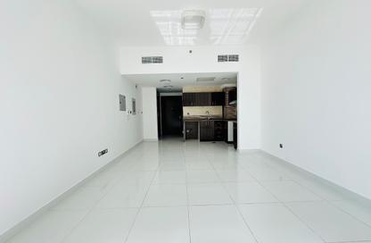 Apartment - Studio - 1 Bathroom for rent in Arabian Gate - Dubai Silicon Oasis - Dubai