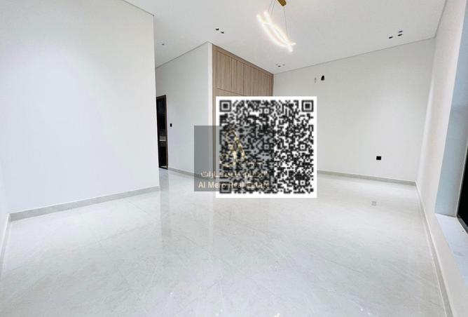 121544245 - Property Image 2