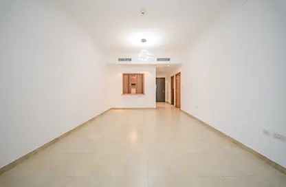 Apartment - 1 Bedroom - 2 Bathrooms for rent in MAG 218 - Dubai Marina - Dubai