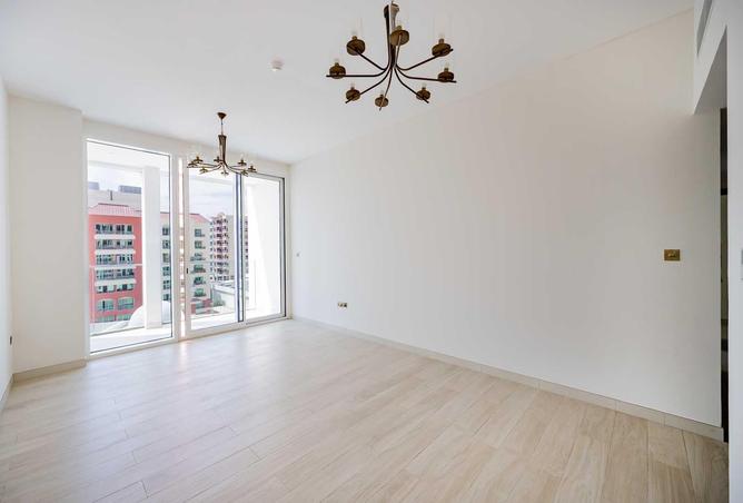 79002659 - Property Image 2