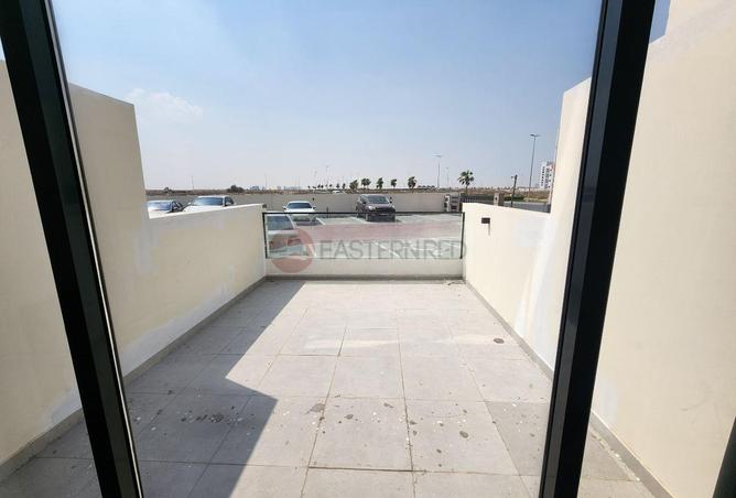 64417100 - Property Image 3