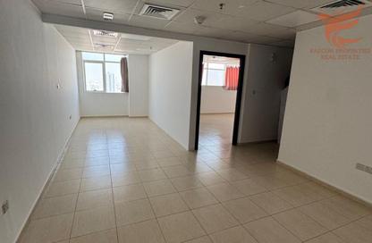 Apartment - 1 - 1 for rent in Dafan Al Nakheel - Ras Al Khaimah