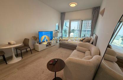 Apartment - Studio - 1 Bathroom for rent in Bloom Heights A - Bloom Heights - District 15 - Jumeirah Village Circle - Dubai