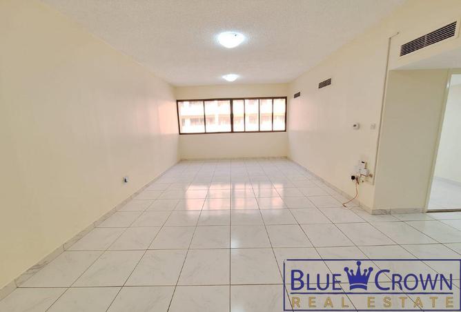 0% Commission: Spacious 2BHK+Laundry: Near Metro