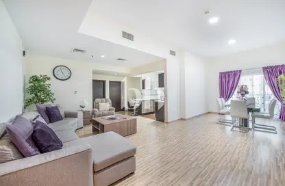 Apartment - 2 Bedrooms - 2 Bathrooms for sale in Zenith A1 Tower - Zenith Towers - Dubai Sports City - Dubai