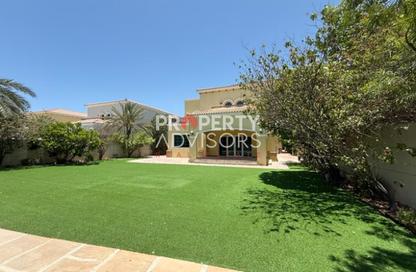 Villa - 5 Bedrooms - 6 Bathrooms for rent in District 4 - Jumeirah Park - Dubai Villa - 5 Bedrooms - 6 Bathrooms for rent in District 4 - Jumeirah Park - Dubai