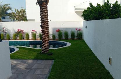 Villa - 5 Bedrooms - 5 Bathrooms for rent in Jumeirah 1 - Jumeirah - Dubai
