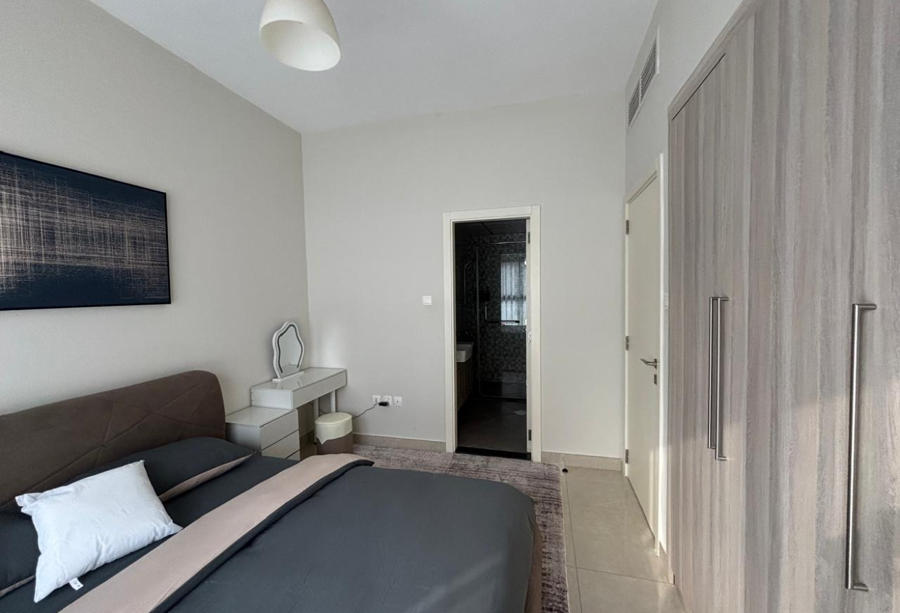 Fully Furnished | Community View | Well Maintained