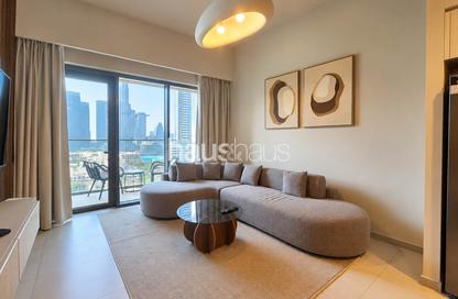 Apartment - 2 - 2 for rent in Burj Royale - Downtown Dubai - Dubai