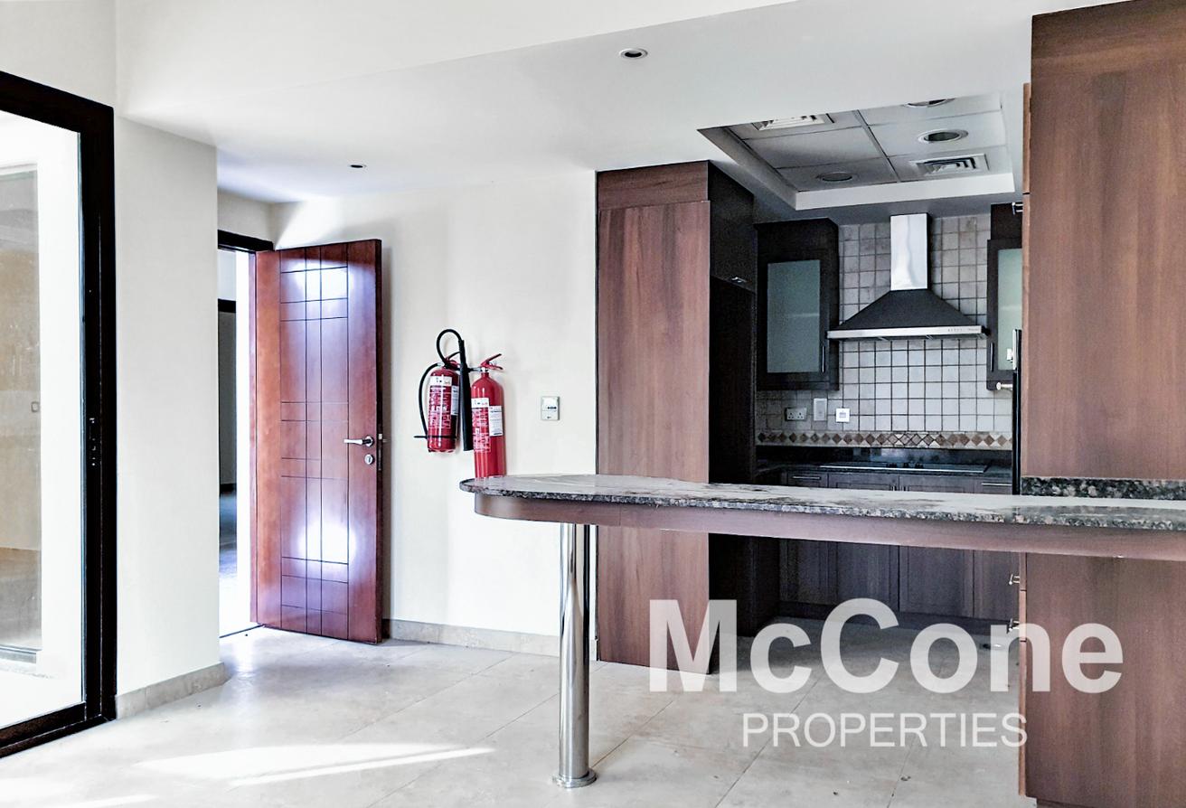 Upgraded | Huge Plot | Wood Flooring photo 5